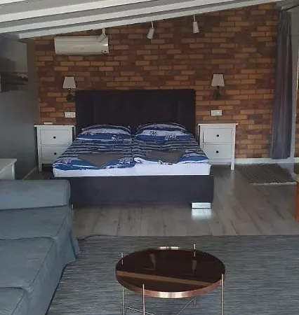 Проживание в семье Kotwica *